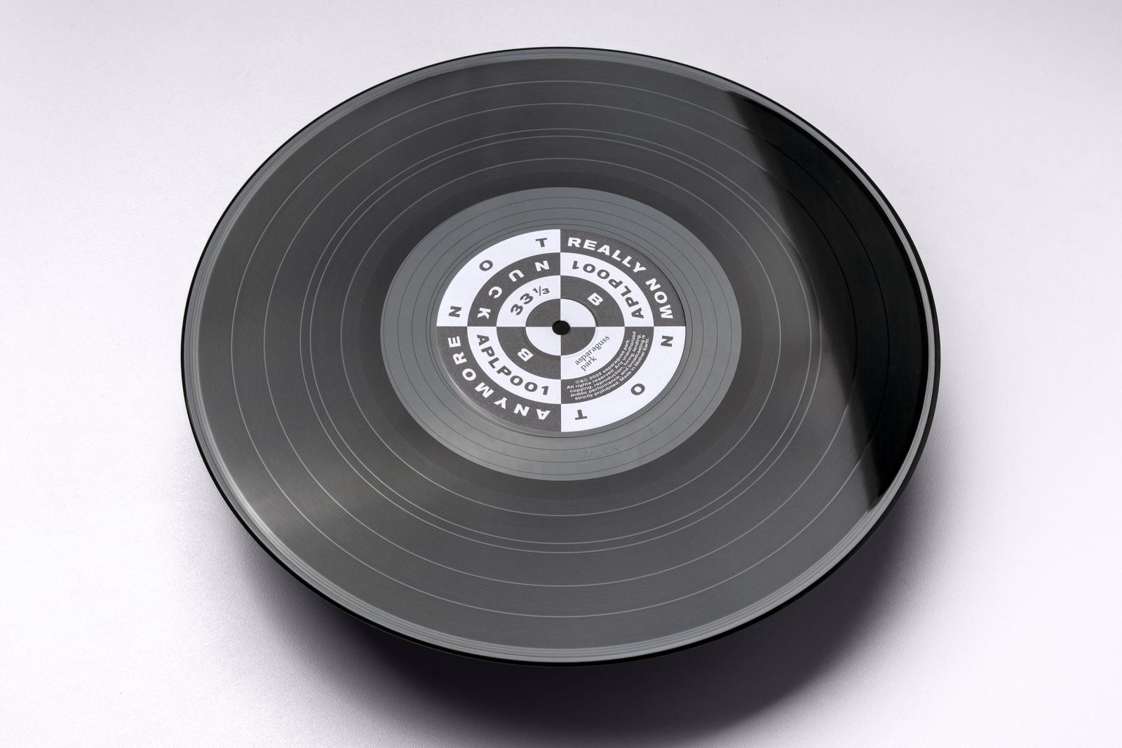 Nuck — Not Really Now Not Anymore – Alliance Graphique